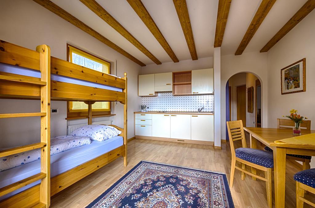 Hotel & Residenz Traubenheim Nalles Quarto foto