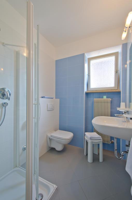 Hotel & Residenz Traubenheim Nalles Quarto foto